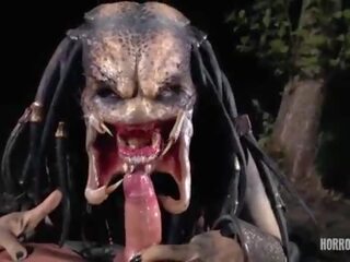 Horrorporn predator pistellä metsästäjä